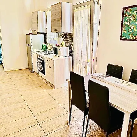 Glenda's House Apartment